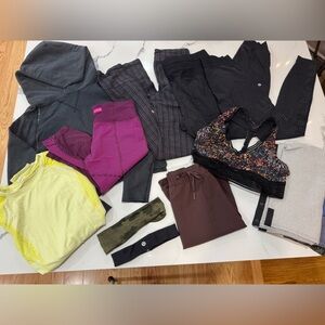 Lululemon lot, sizes 6-10